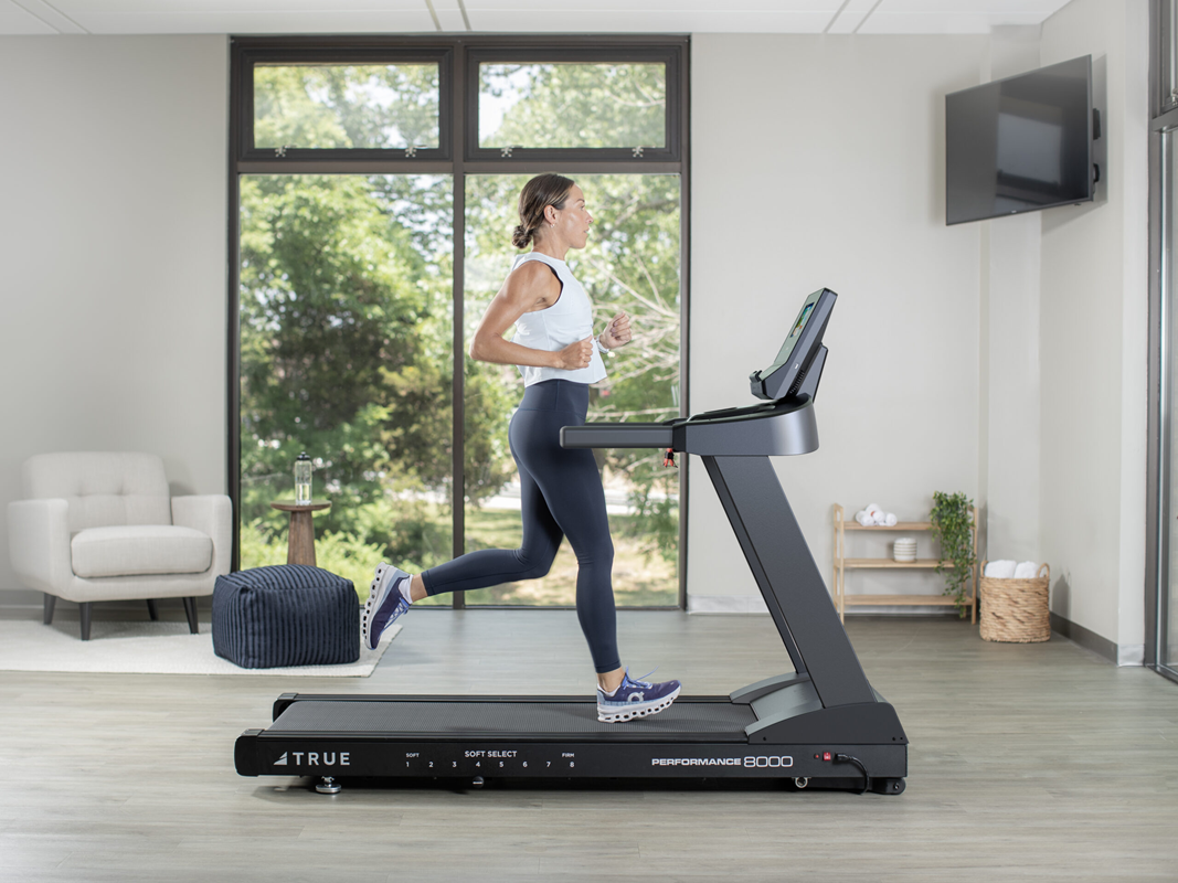 True Fitness Performance 8000 Treadmill
