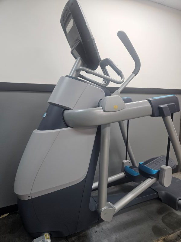 Pre-Owned Precor AMT 885