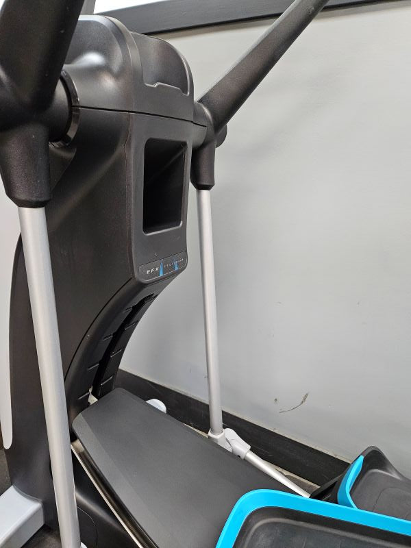 Pre-Owned Precor EFX 835