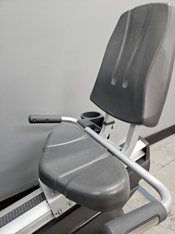 Pre-Owned Life Fitness Club Series Recumbent Bike