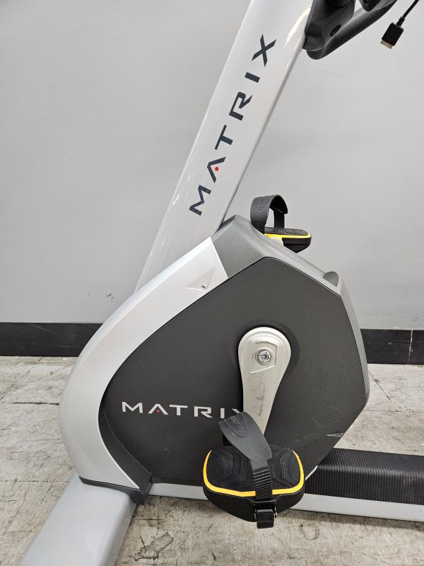 Matrix R5x Recumbent Bike