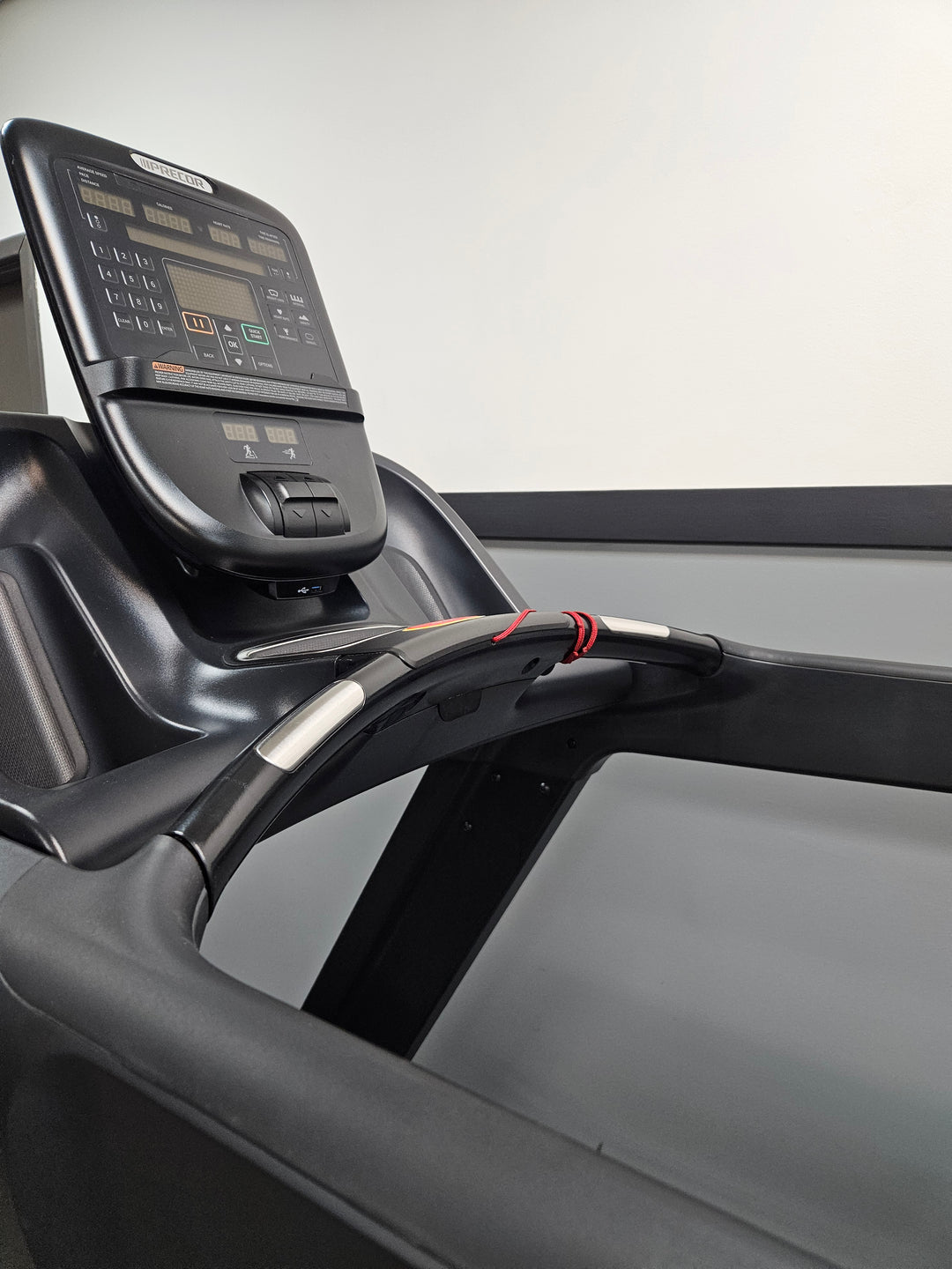 Pre-Owned Precor TRM 835