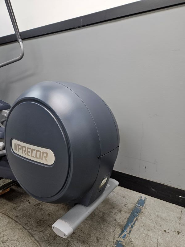 Precor EFX 835