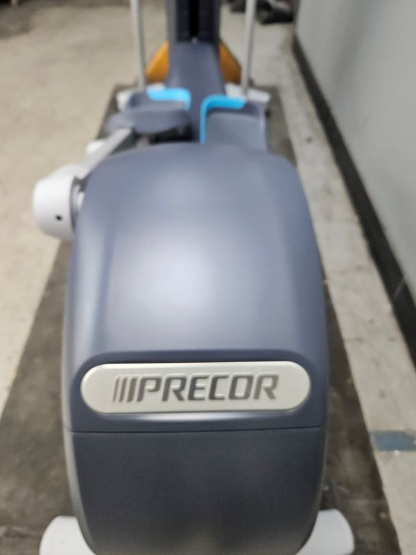 Pre-Owned Precor EFX 885 V2