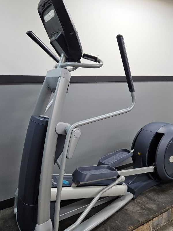 Pre-Owned Precor EFX 885