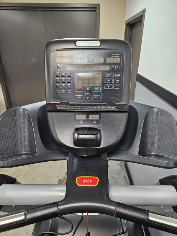 Pre-Owned Precor 731 Treadmill