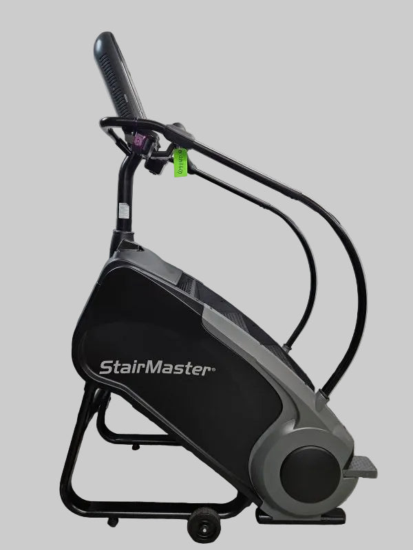 Pre-Owned Stairmaster Gauntlet Stepmill