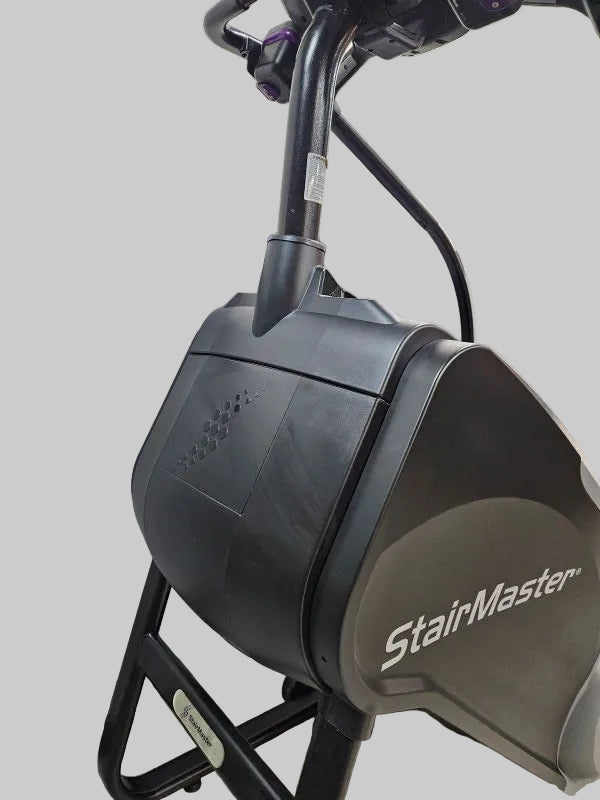 Pre-Owned Stairmaster Gauntlet Stepmill