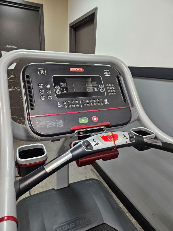 Pre-Owned Star Trac 8 Series treadmill