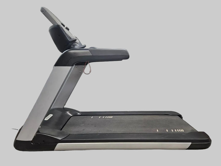 Pre-Owned Precor 731 Treadmill