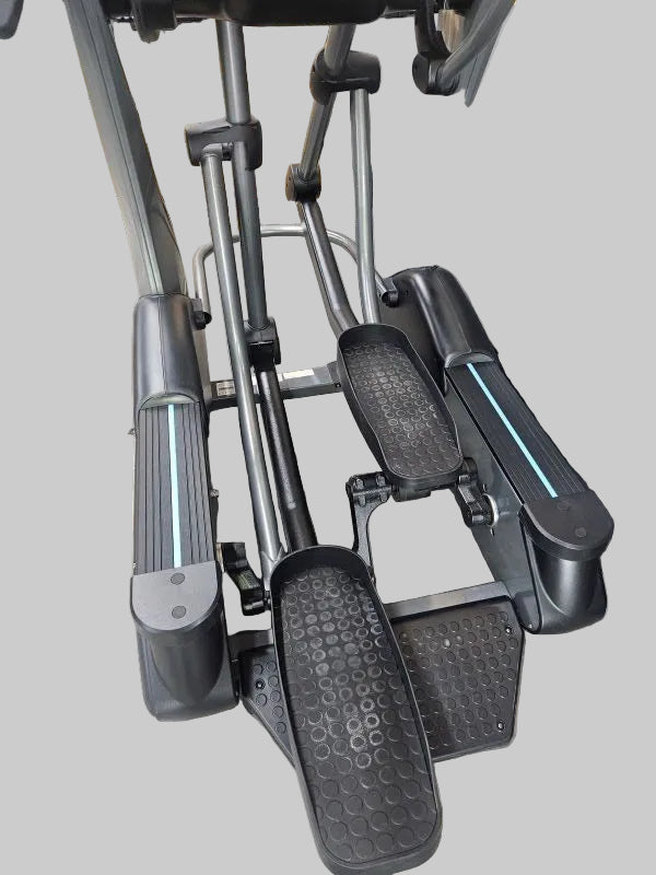 Pre-Owned True C900