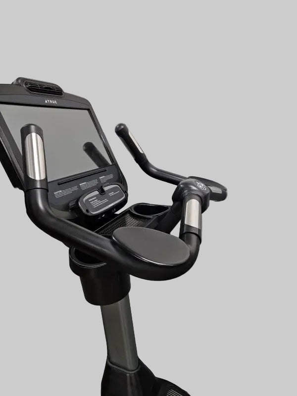 Pre-Owned True C900 Upright Bike