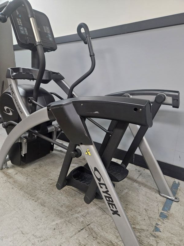 Pre-Owned Cybex Arc Trainer Total Body