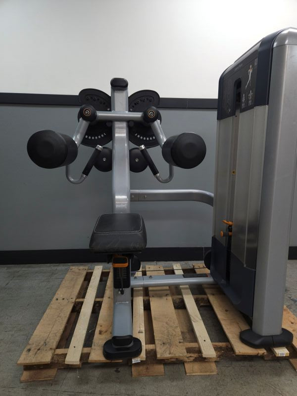Pre-Owned Precor Discovery Series Lateral Raise