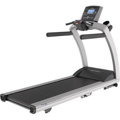 Life Fitness T5 Treadmill w/Go Console 